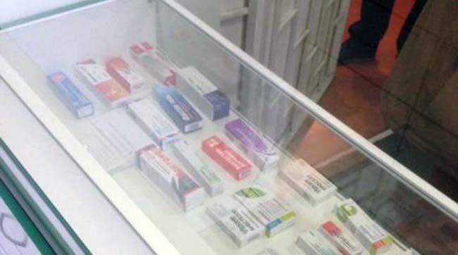 ​Аптека на Печерську вчиняла безрецептурний збут лікарських засобів