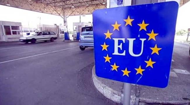 ​У МЗС розповіли, хто з українців може потрапити до ЄС після закриття кордонів