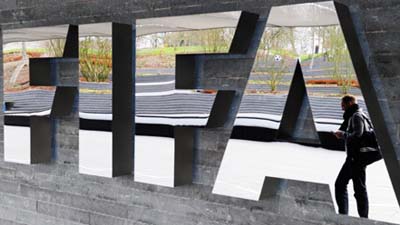 Комитет ФИФА предложил запретить третьим лицам владеть правами футболистов