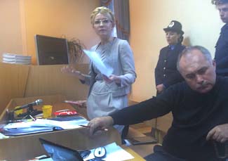 Прокурори трактують фальсифікації у справі Тимошенко як «технічні помилки»