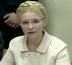 Тимошенко вимагає роз’яснення суті обвинувачень
