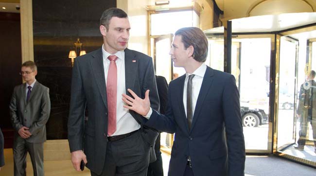Кличко зустрівся з генсеком Ради Європи та міністром закордонних справ Австрії
