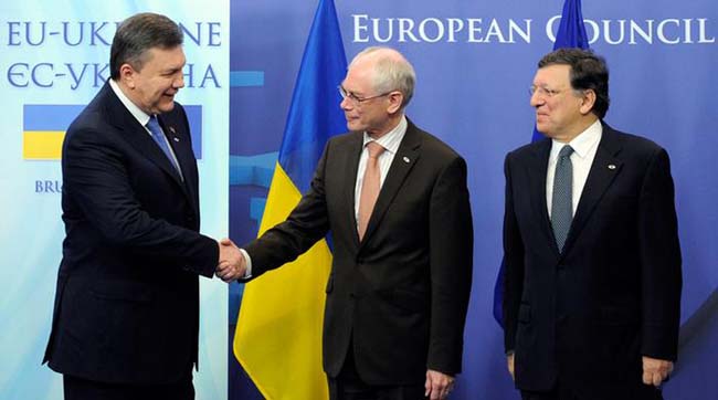 ЕС вновь призвал Януковича освободить Юлию Тимошенко