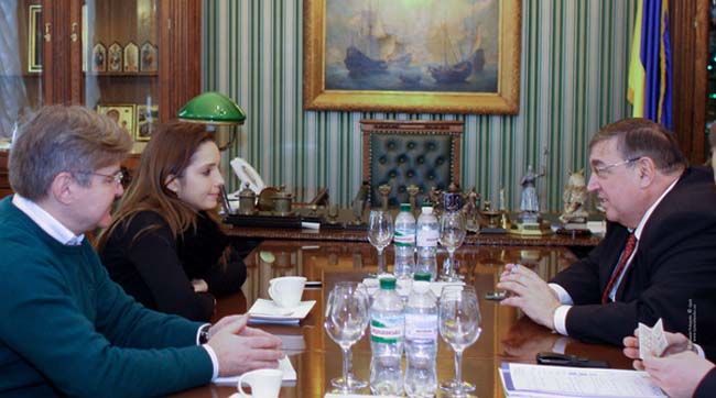 Євгенія Тимошенко обговорила ситуацію в Україні з віце-президентом ПА НАТО