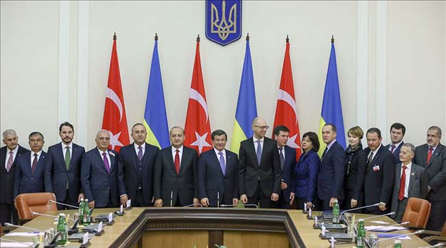 Турция и Украина подписали пакет соглашений в сфере экономики и здравоохранения