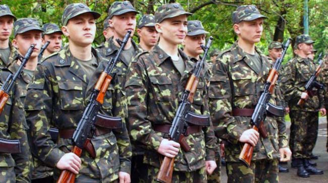 Батальйон «Прикарпаття», який виїжджає під Слов'янськ, може стати гарматним м'ясом