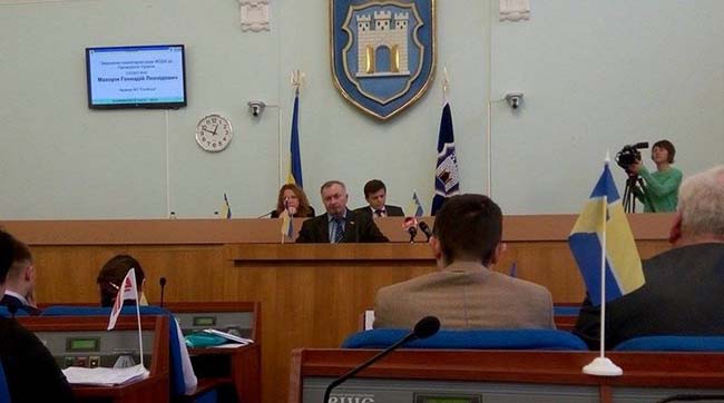 Житомирська міська рада підтримала звернення до президента, прем’єра та Ради щодо відродження української мови