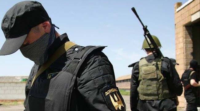 Командир батальона «Донбасс» посоветовал политикам «не выпазить из окопов»