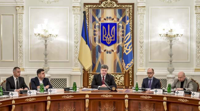 РНБО ухвалила обов'язкове застосування усіх міжнародних санкцій проти Росії Україною