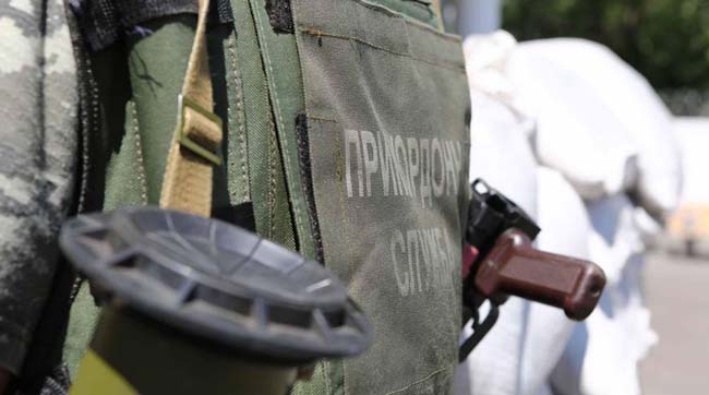 На Донбасі бойовики примусово видають жителям російські паспорти