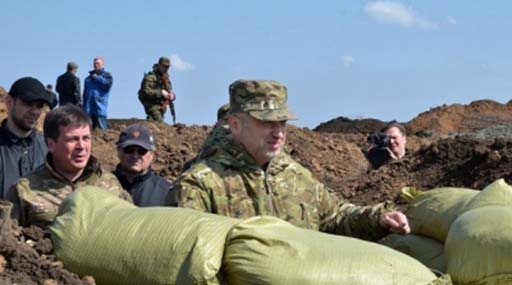 Російські війська готують шляхи наступу на Україну - Турчинов
