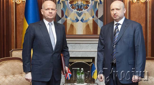 Александр Турчинов встретился с министром иностранных дел Великобритании Уильямом Хейгом