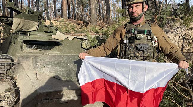 ​Польські волонтери зазначають, що українські військові все ще відчувають нестачу боєприпасів на фронті