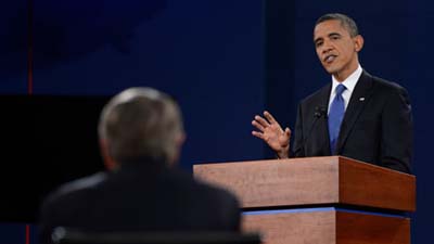 Во втором туре президентских дебатов Обама решил выглядеть более энергичным
