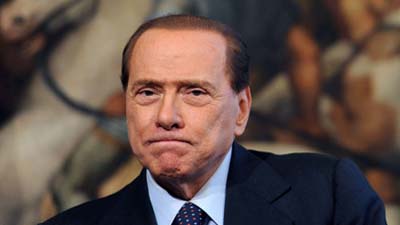 Дедушку Берлускони итальянцы отправляют на «пенсию»
