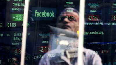 Около 50 исков подано против Facebook, биржи Nasdaq и организаторов IPO соцсети