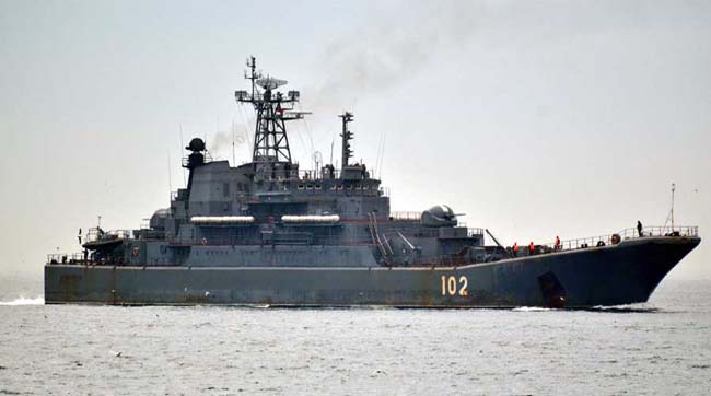 Российский военный корабль дважды требовал от финнов изменить курс