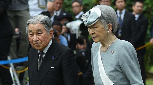Імператор Японії зречеться престолу на користь сина