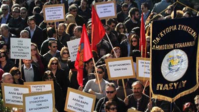 Кипрские таксисты провели предупредительную забастовку