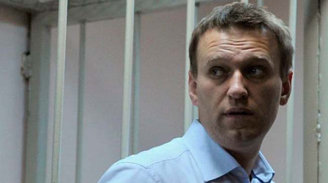 Путін хоче зробити Навального зрадником
