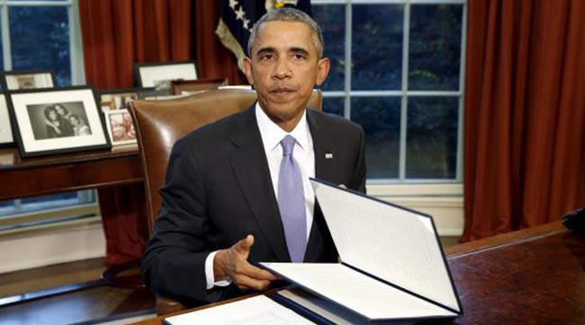 Обама одобрил оборонный бюджет, разрешающий поставки оружия Украине