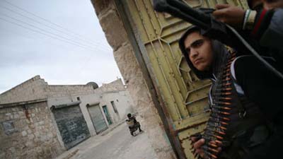 Сирийские войска в ходе военной операции преследуют мятежников на подступах к Дамаску