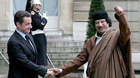 Саркози опять обвинили в связях с режимом Каддафи