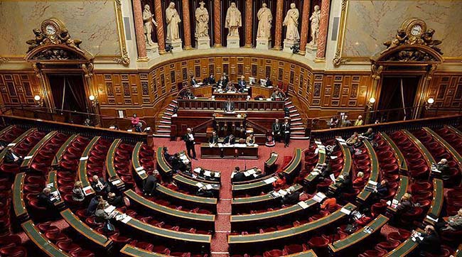 Французький Сенат закликає до послаблення санкцій проти Росії