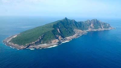 Япония требует вывести патрульные корабли КНР из территориальных вод у спорных островов
